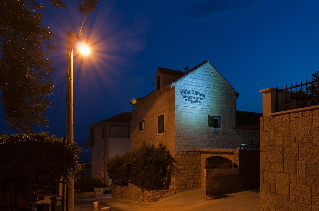 Apartments Larsen Omiš Екстериор снимка